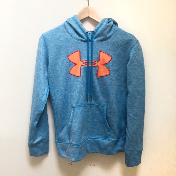 light blue under armour sweatshirt